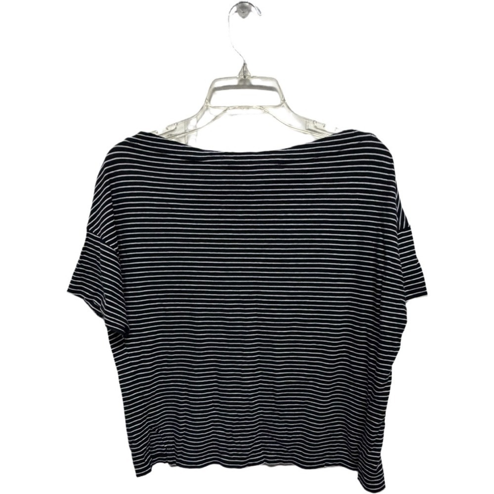 Vince Black White Boatneck Style Short Sleeve TShirt Size Medium Cotton Basic - Picture 4 of 6